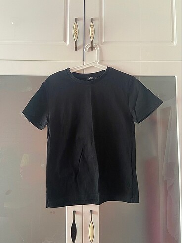 siyah düz tshirt