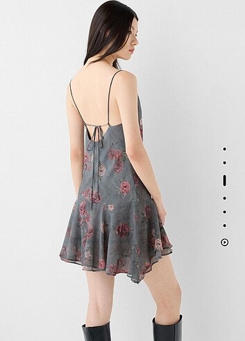 Bershka Bershka fırfırlı antrasit elbise
