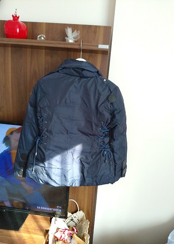 Kuş tüyü dolgulu mont - Görsel 8