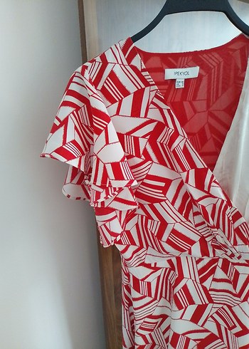 Kırmızı muhteşem elbise - Görsel 8