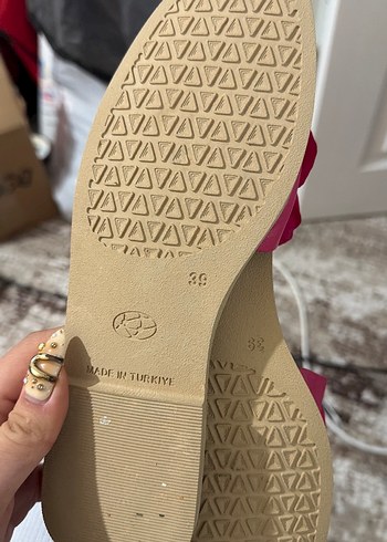 Pembe çiçekli terlik - Görsel 3