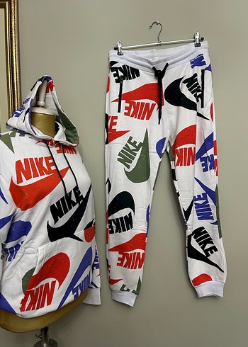 Nike markanın orijinal erkek eşofman takımı - Görsel 3