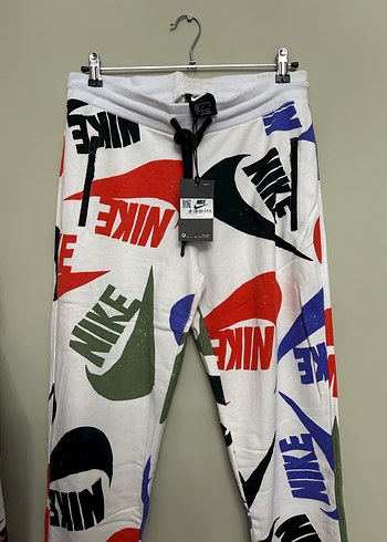 Nike markanın orijinal eşofman takımı - Görsel 6