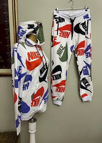 Nike markanın orijinal eşofman takımı - Görsel 5