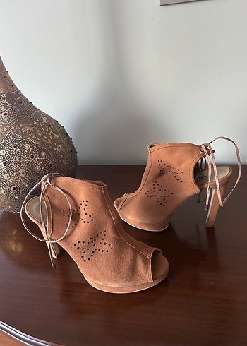 Hotiç markanın süet platform ayakkabısı - Görsel 9