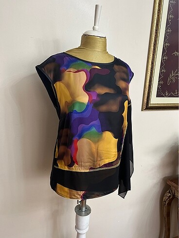 xl Beden Derishow markanın bluzu