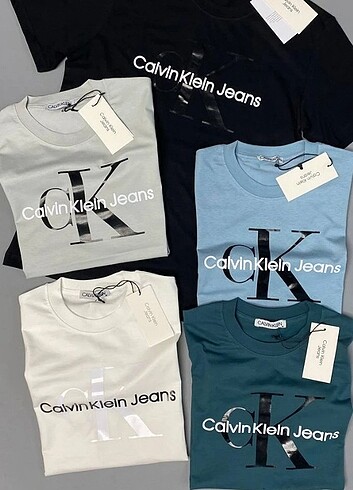 Calvin Klein tshirt 