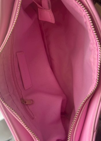 Beden pembe Renk Bershka Pembe Altın Zincir Detaylı Kadın Çanta