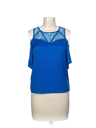 Guess Bluz %70 İndirimli.