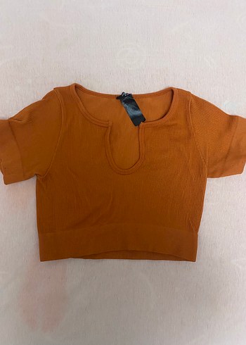 Turuncu Kısa Kollu Crop Top
