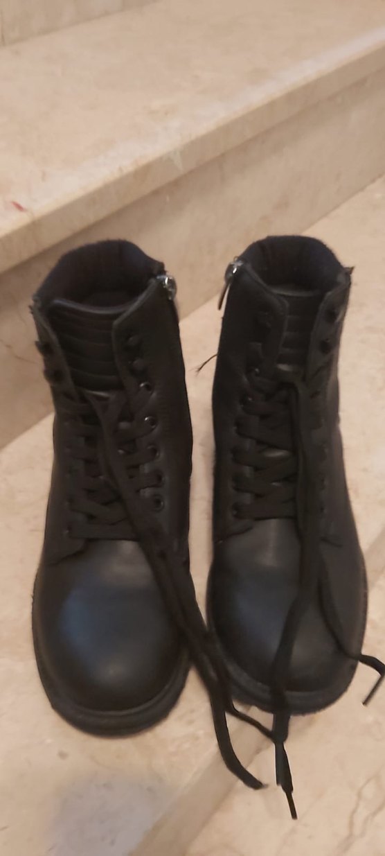 Siyah kadın  Bot - Görsel 2