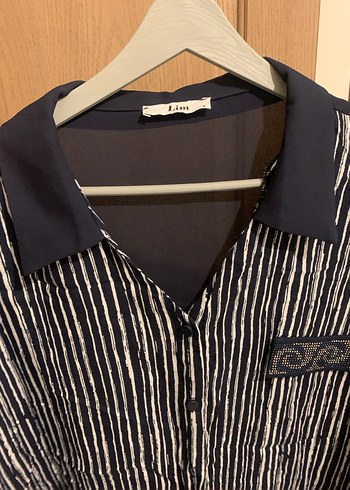 Düğmeli Zebra Desenli Siyah Kadın Gömlek - Görsel 4