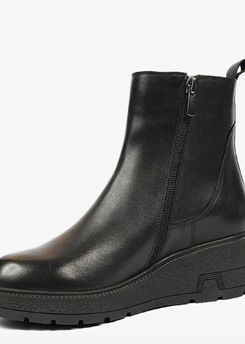 Siyah Deri Kadın Dolgu Topuklu Bot - Görsel 2