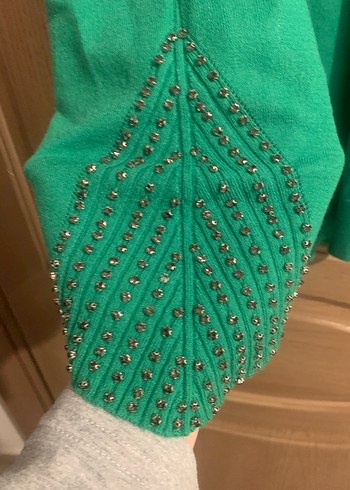 Kadın V Yaka Yeşil Triko Kazak - Görsel 2