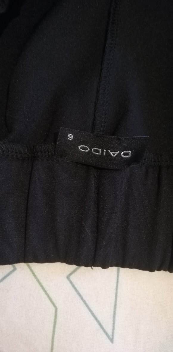 Siyah Parlak İşlemeli Kadın Kumaş Pantolon - Görsel 5