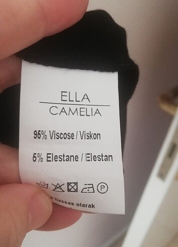 50 Beden siyah Renk Ella camelia penye bluz
