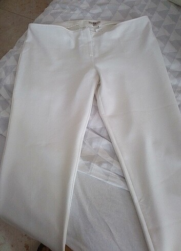 52 beden beyaz pantolon 