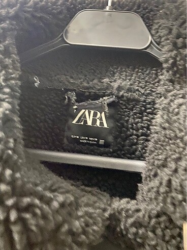 Zara Zara Mont
