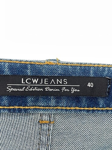 40 Beden mavi Renk LC Waikiki Jean / Kot %70 İndirimli.