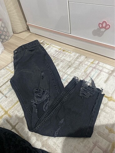 Yırtık Mom jean