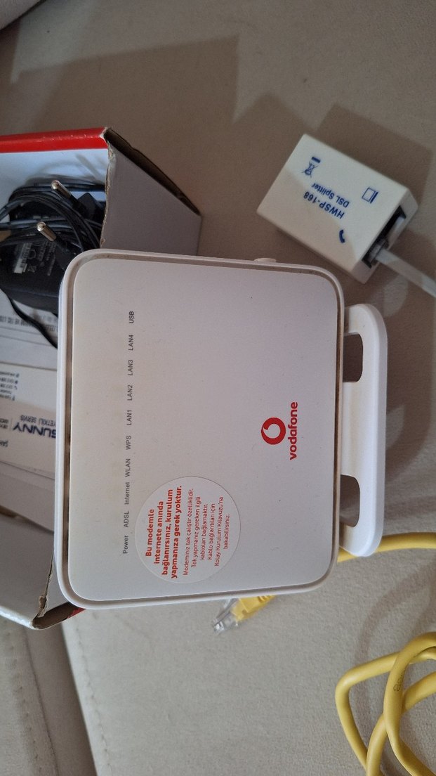 Beyaz Vodafone Modem - Görsel 4