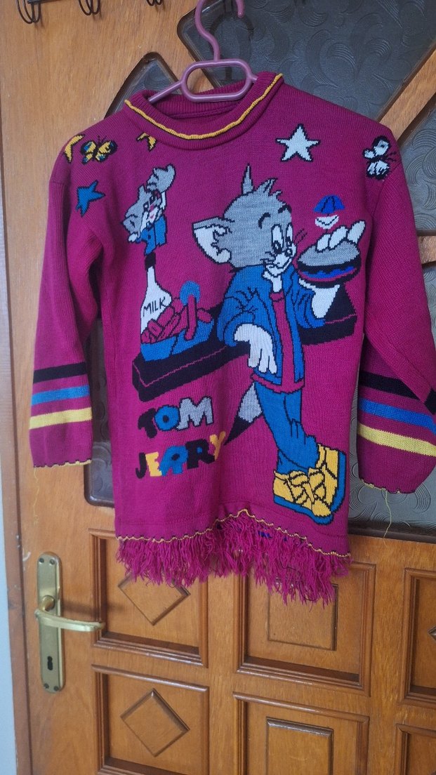 Bordo Tom ve Jerry Baskılı Örgü Kız Kazak - Görsel 3