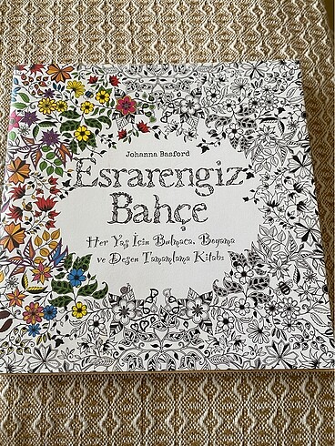 Esrarengiz bahçe boyama kitabı