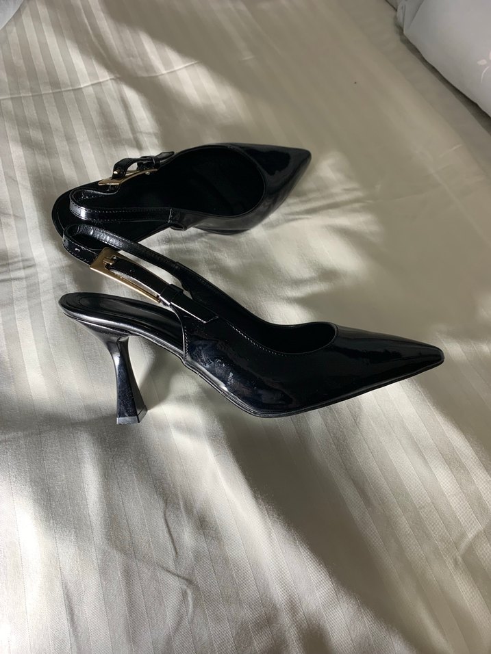 Siyah Rugan Stiletto Tokalı Kadın Topuklu - Görsel 2