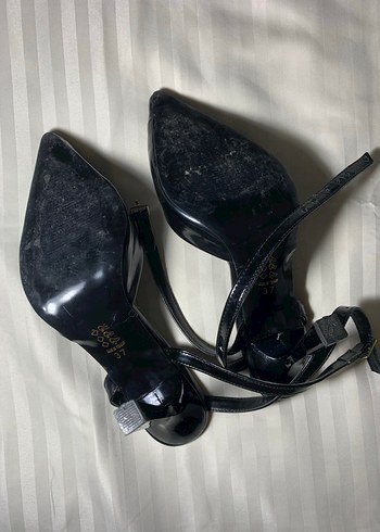 Klasik Siyah Rugan Stiletto Topuklu Kadın Ayakkabı - Görsel 3