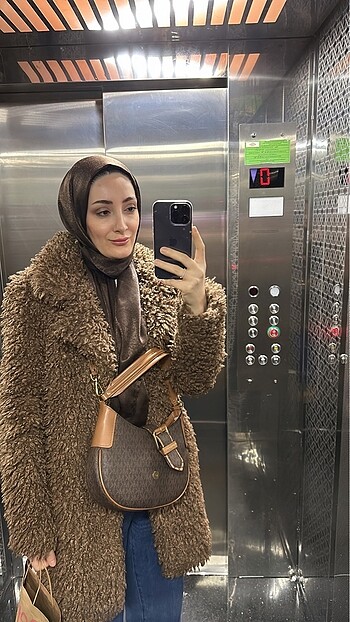 Zara Zara kürk
