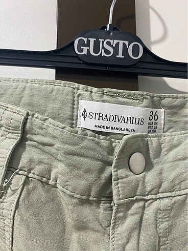 Stradivarius Stradivarius haki kargo pantolon