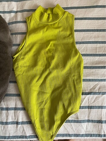 xs Beden bersha body