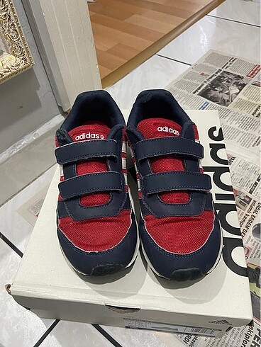 Adidas Erkek Çocuk Ayakkabı