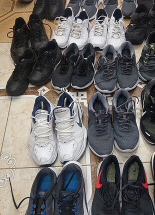  Beden Nike monarch
