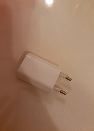 Orjinal apple adaptör 