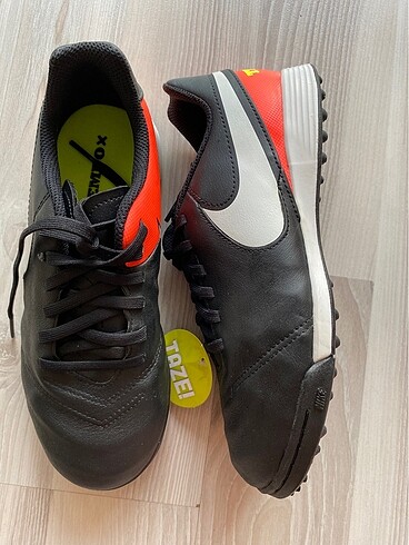 38 Beden NIKE JR TIEMPOX LEGEND VI TF