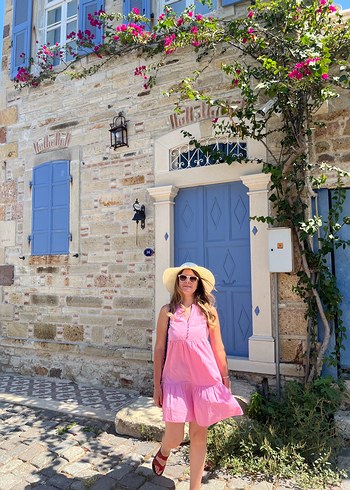 Pembe Elbise