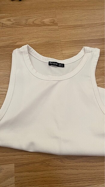 Halter yaka crop