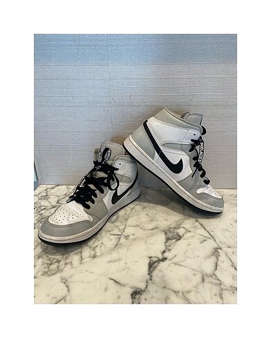 Nike Air Jordan 1 Mid - 42 - Sneaker