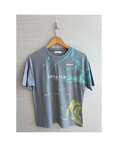 Zara - 11/12 Yaş - Tshirt