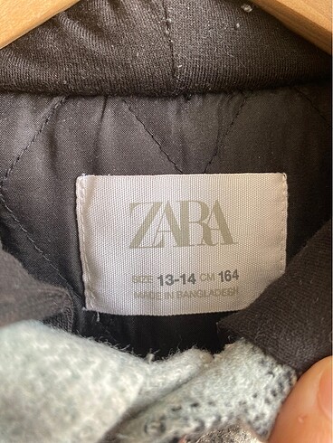 Zara Zara - 13/14 Yaş - Ekoseli Kapüşonlu Gömlek