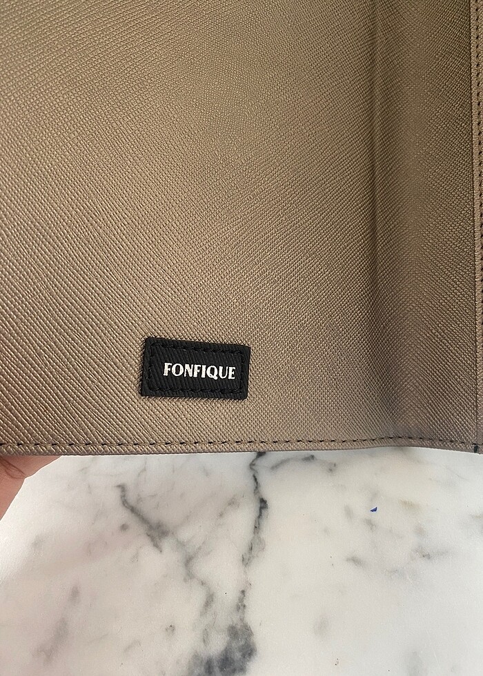 Fonfique - Pasaportluk/Seyahat Cüzdanı - Görsel 3