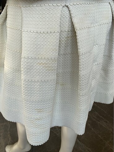 38 Beden beyaz Renk H&M - M/38 - Etek