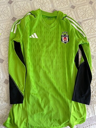 ORJİNAL BEŞİKTAŞ KALECİ FORMA