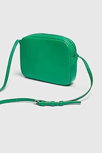  Beden pull&bear yeşil çanta