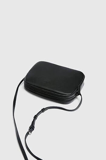 pull&bear mini urban çapraz askılı çanta