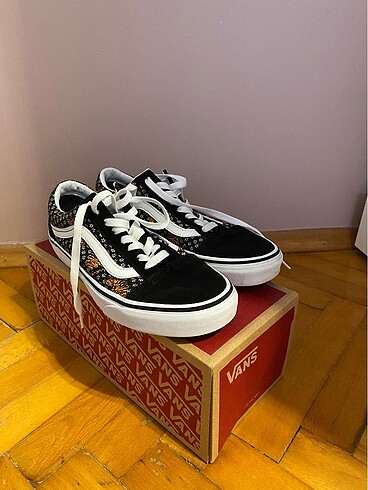 Vans Old Skool Tiger Floral