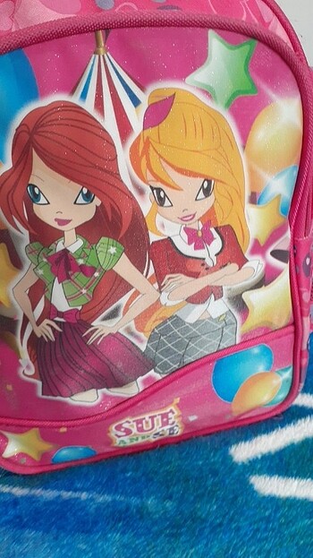 Winx Club İlkokul cantası beslen me cantası