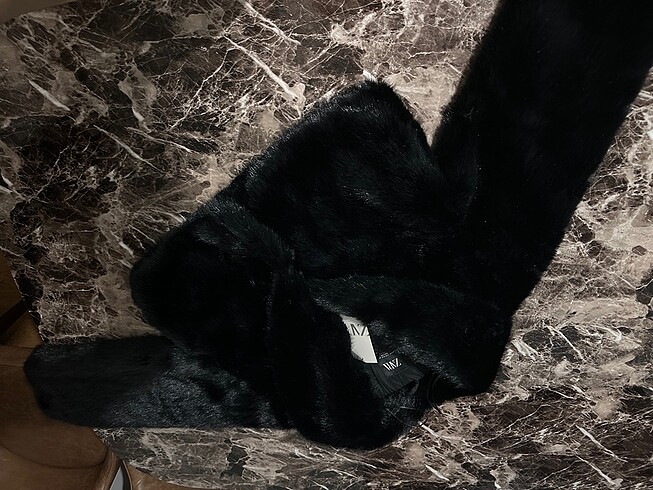 Zara Zara siyah kürk