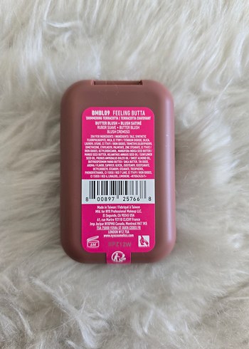 Beden Nyx Buttermelt Blush 09 Feeling Butta